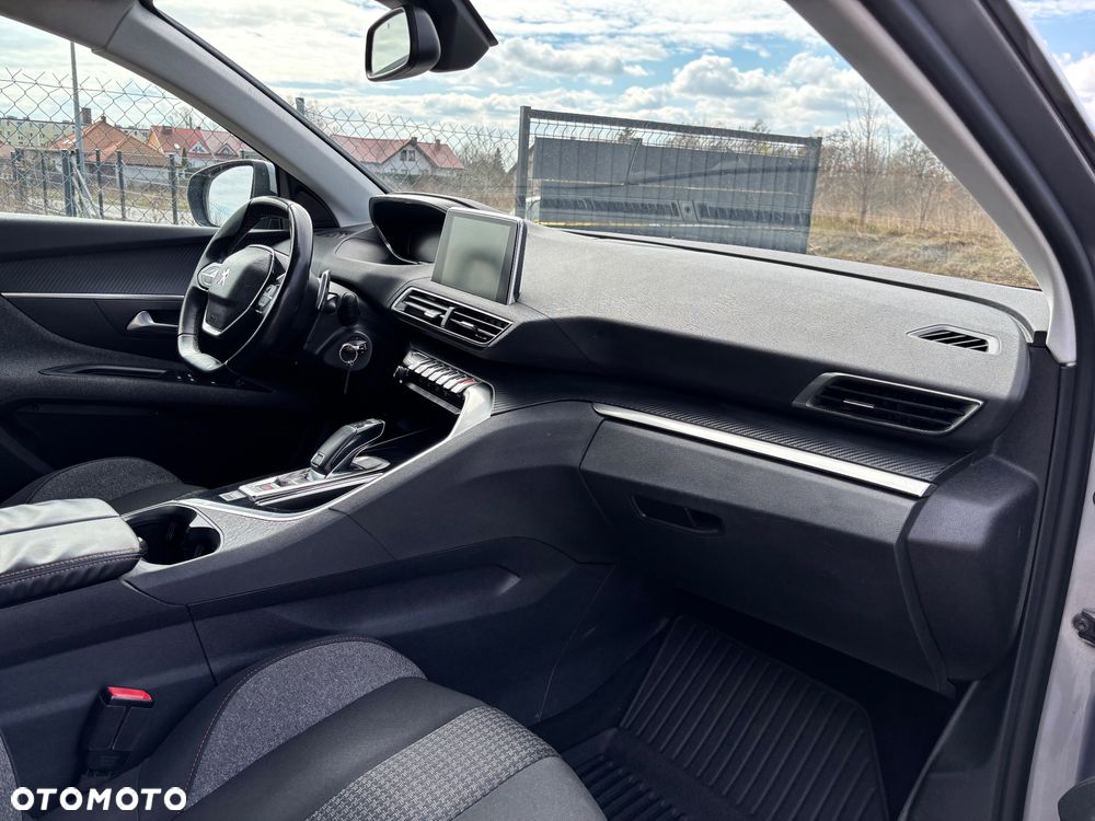 Peugeot 3008 BlueHDi 130 Stop & Start EAT8 GT - 12