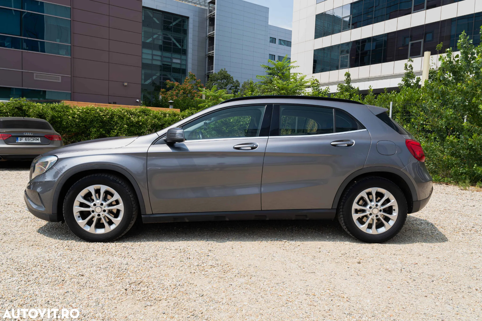 Mercedes-Benz GLA 180 d - 3