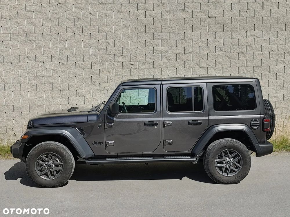 Jeep Wrangler Unlimited GME 2.0 Turbo Sahara - 6