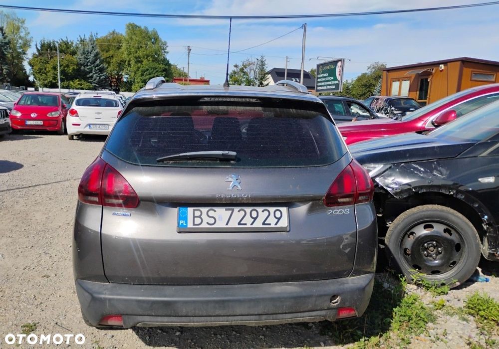 Peugeot 2008 - 16