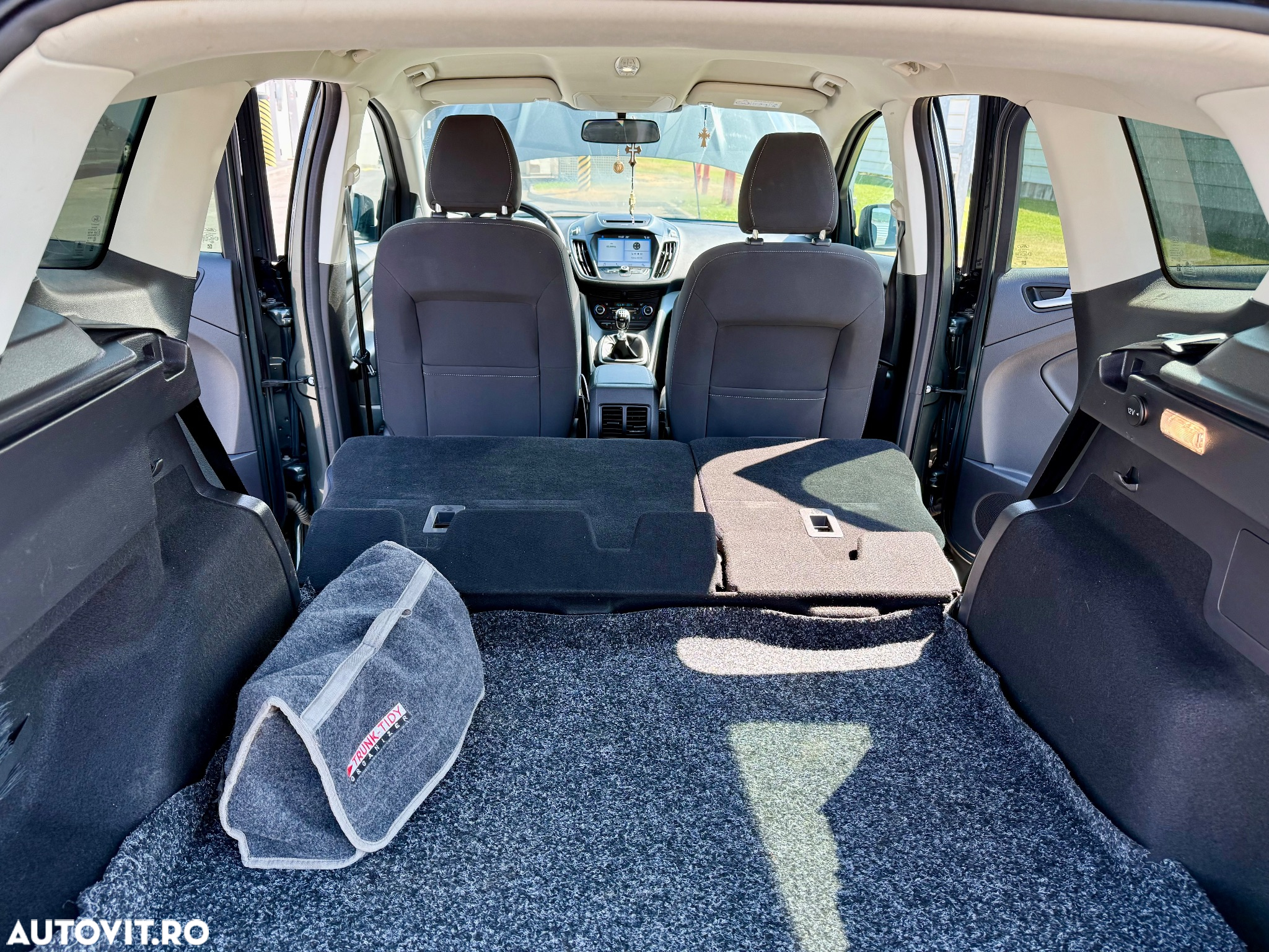 Ford Kuga 1.5 TDCi 2WD Titanium - 21