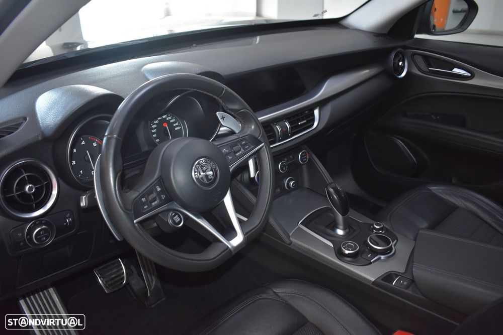 Alfa Romeo Stelvio 2.2 D Super AT8 Q4 - 24