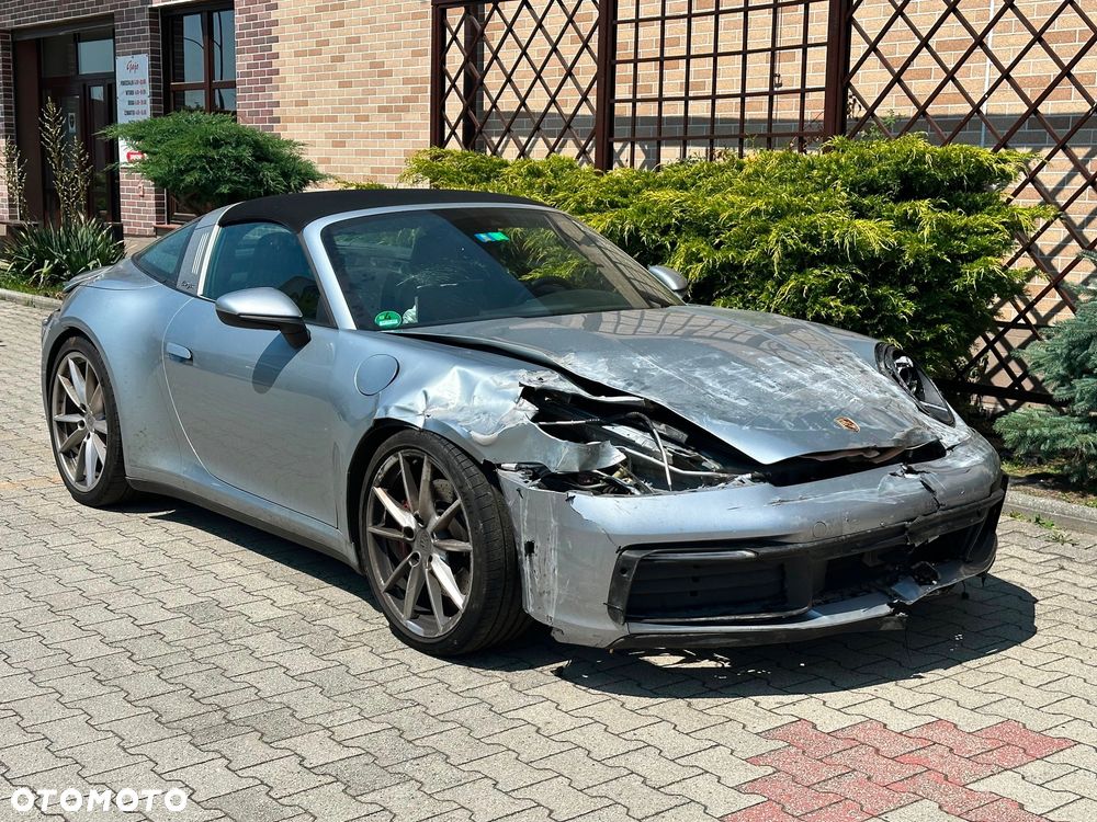 Porsche 911 Carrera 4S PDK - 9