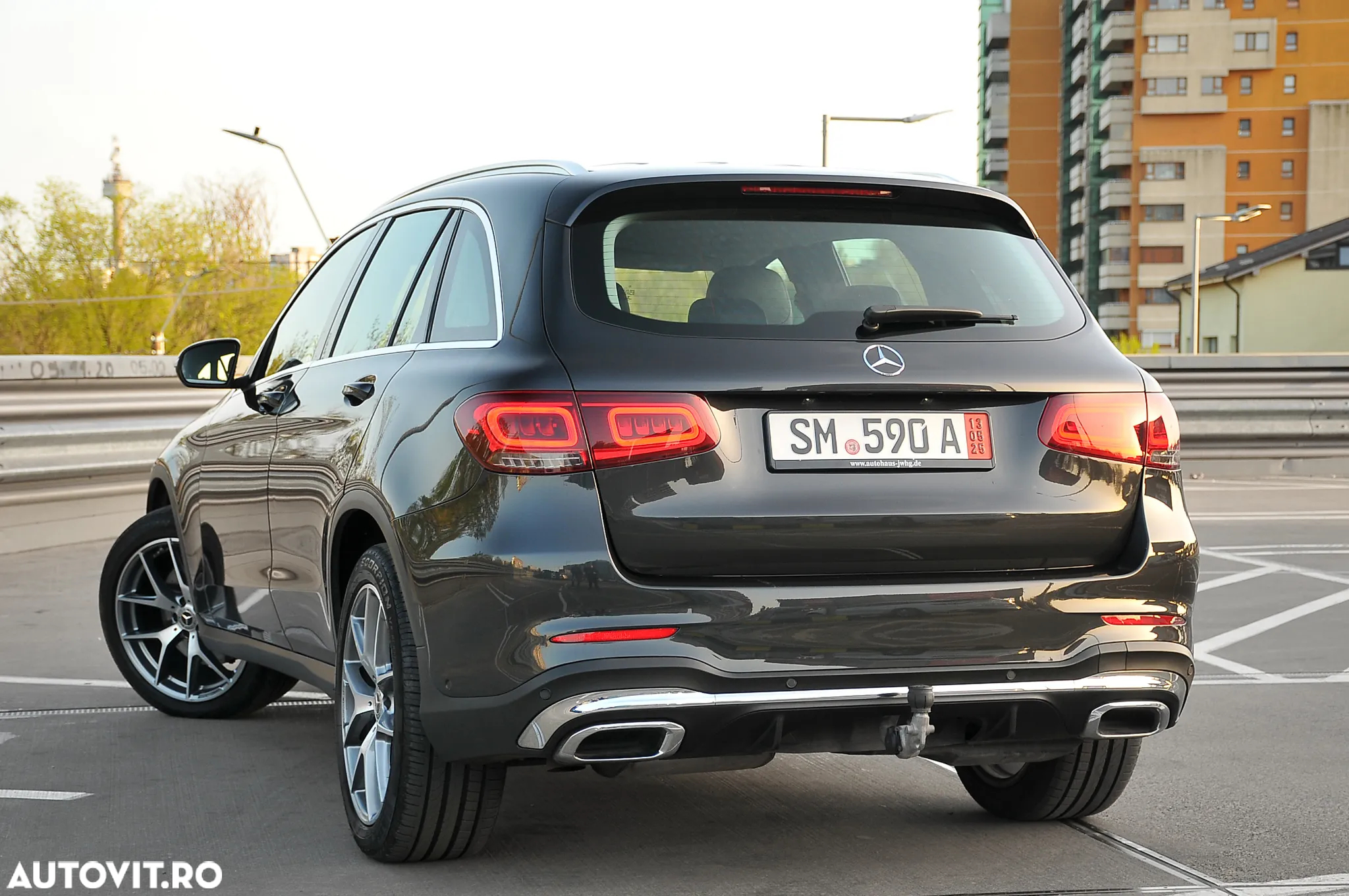 Mercedes-Benz GLC 300 d 4Matic 9G-TRONIC AMG Line Plus - 12