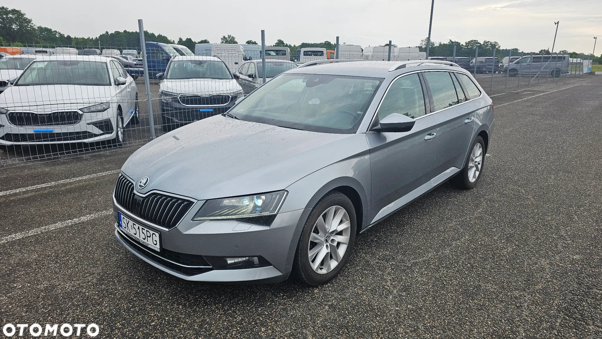 Skoda Superb 2.0 TDI Style DSG - 2