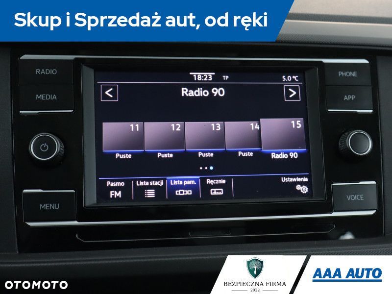 Volkswagen T-Cross - 14