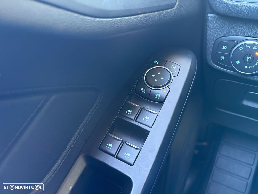 Ford Focus 1.0 EcoBoost Active X - 34