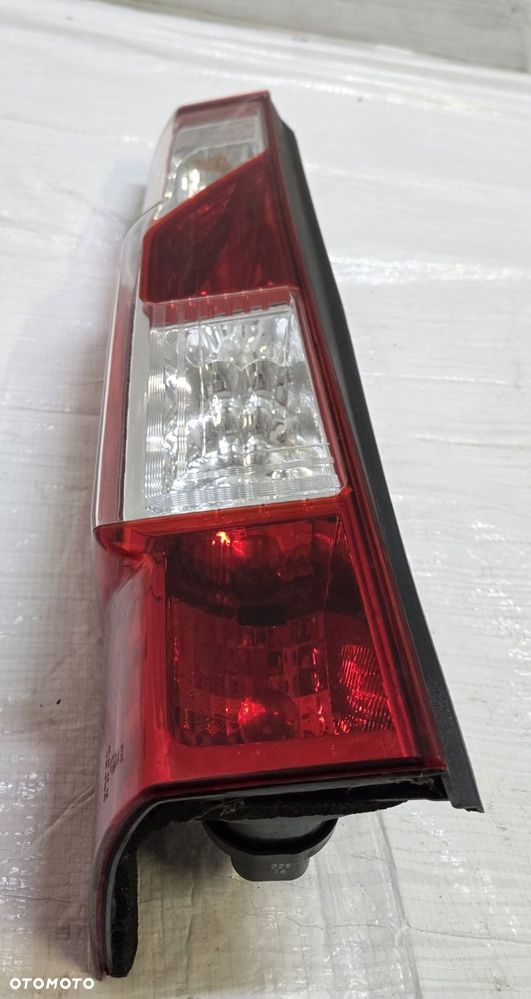 LAMPA LEWA TYLNA OPEL MOVANO B II - 1