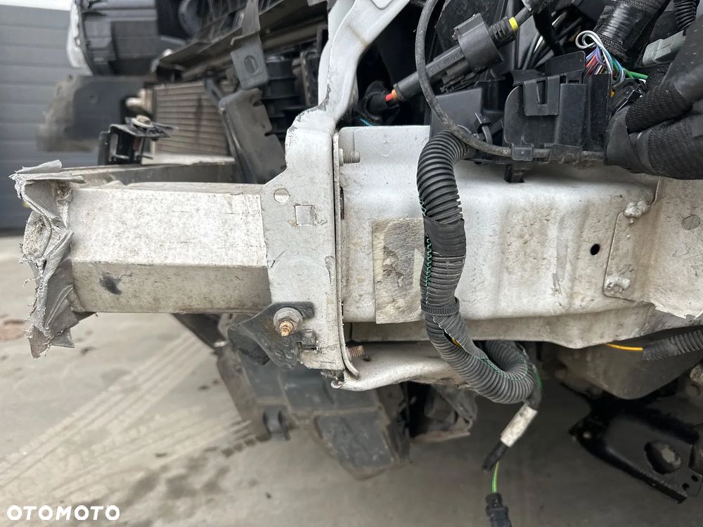 Peugeot Partner - 13