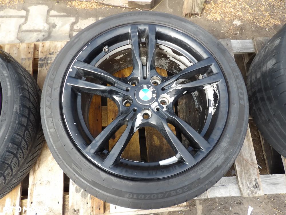BMW - F30,F31,F32,E90 - KOMPLET ALUMINIWYCH FELG - M PAKIET - 8jX18H2  IS34 - 8,5jX18H2  IS47 - 7845880  7845881 - 2