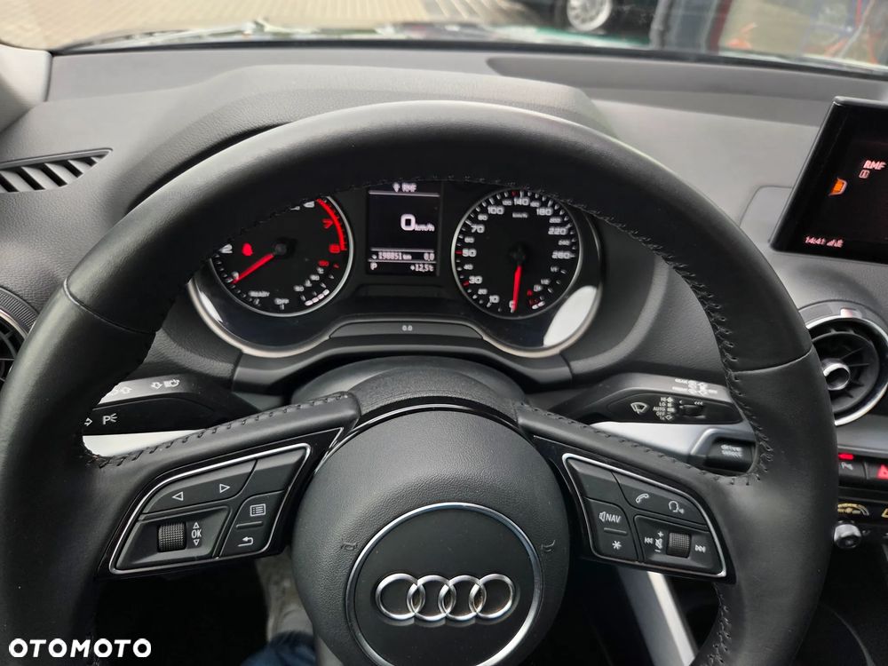 Audi Q2 35 TFSI S tronic design - 32