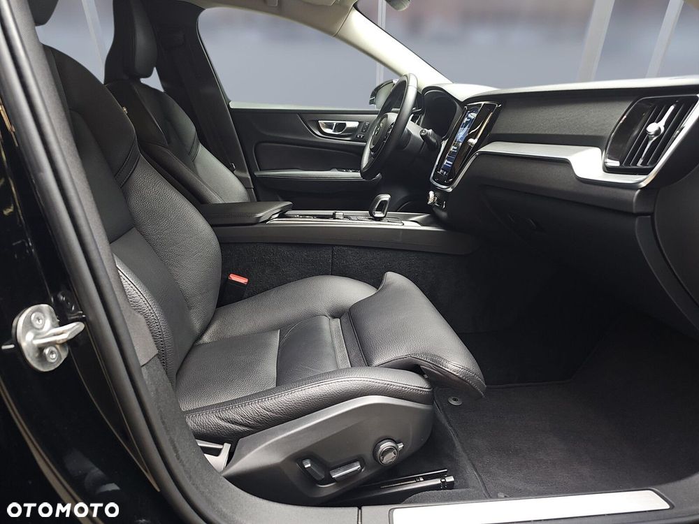 Volvo V60 - 11