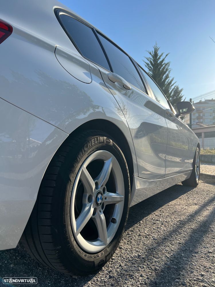 BMW 116 d EfficientDynamics - 24