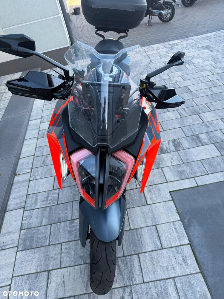 KTM Super Duke - 24