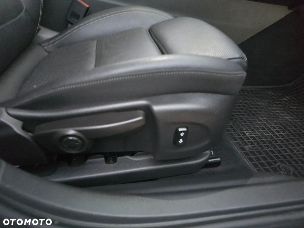 Opel Insignia 2.0 CDTI 4x4 GSi S&S - 24