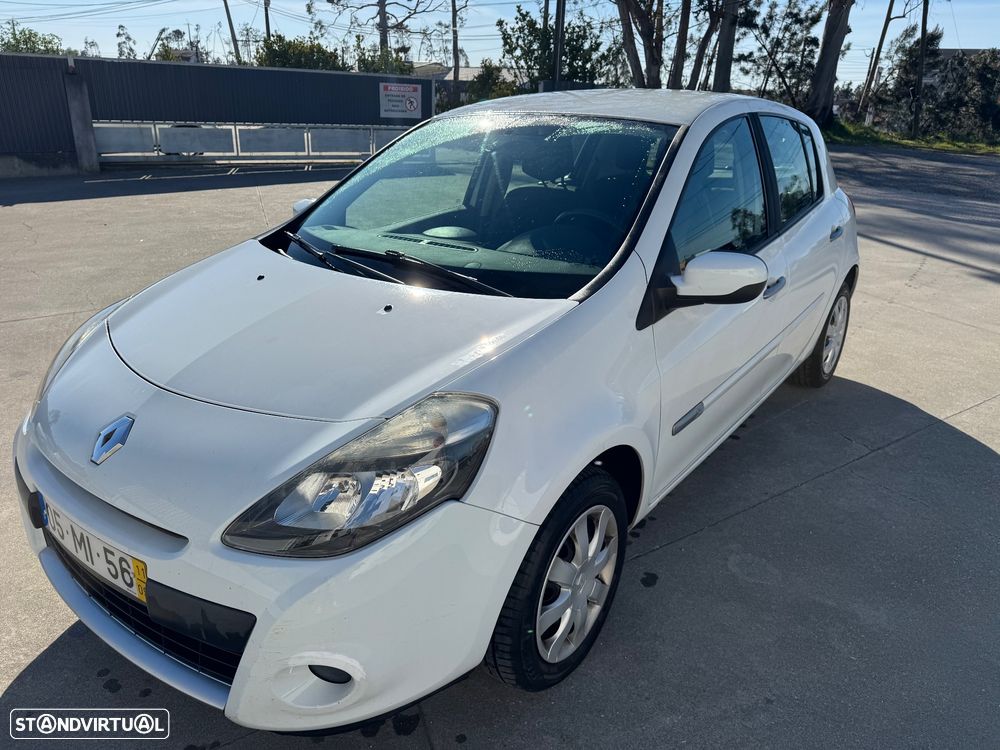 Renault Clio 1.2 16V Confort 130g