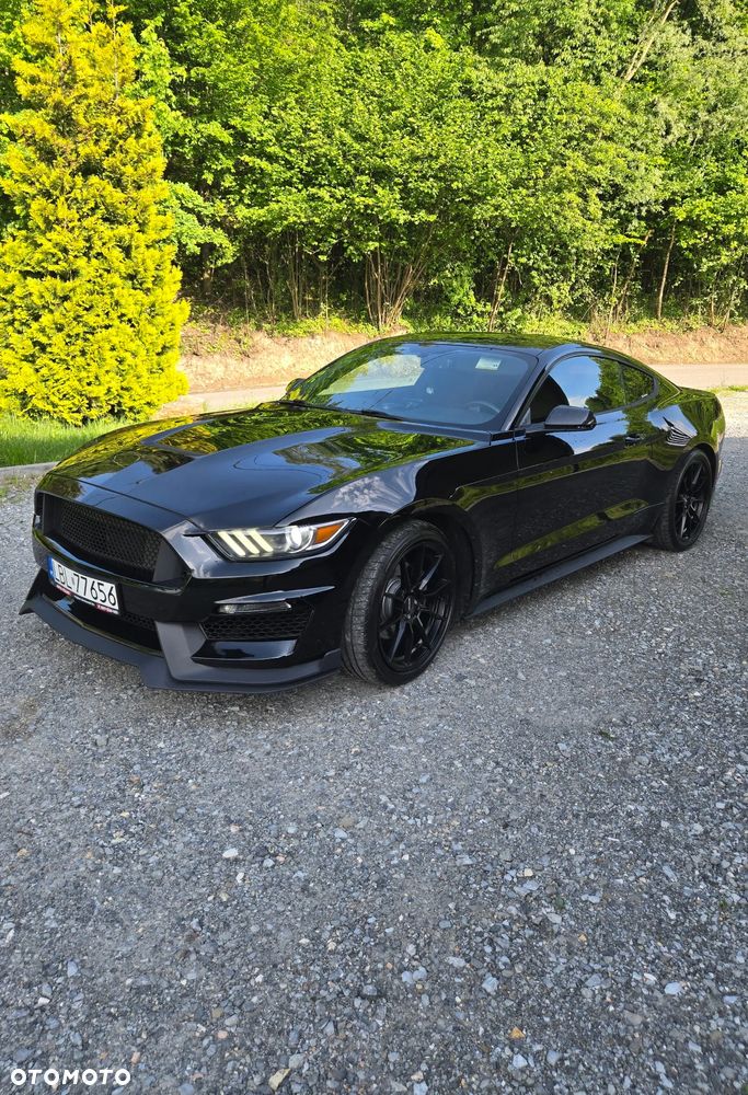 Ford Mustang 3.7 V6 Premium - 2