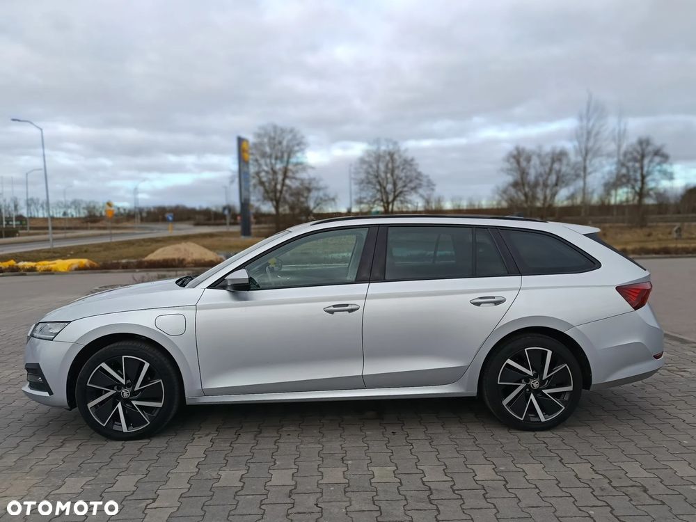 Skoda Octavia 1.4 TSI DSG Style - 3
