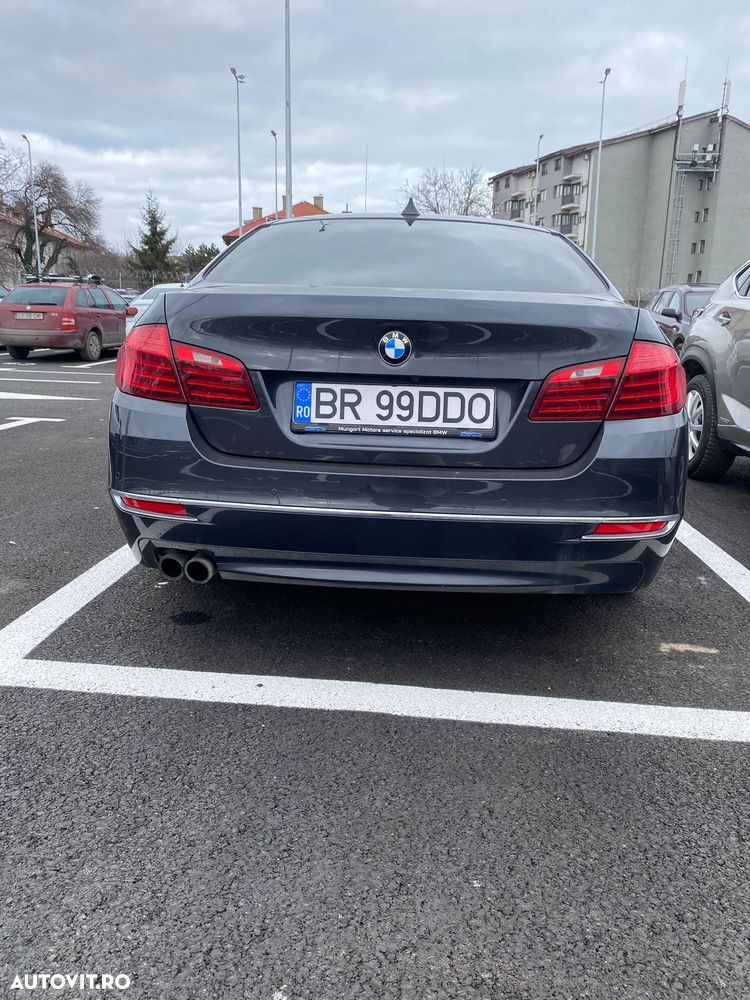 BMW Seria 5 530d Aut. Luxury Line - 4