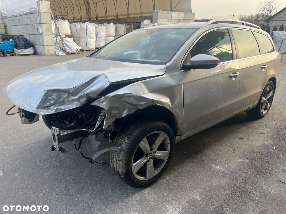 Volkswagen Passat 2.0 TDI DPF Comfortline DSG - 5
