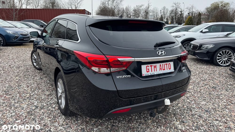 Hyundai i40 Kombi blue 1.7 CRDi Style - 11