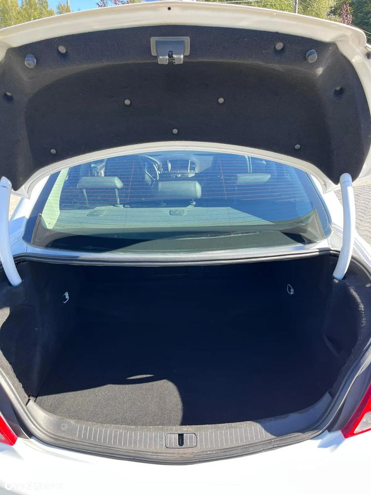 Opel Insignia - 13