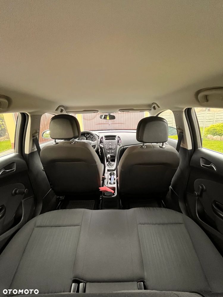 Opel Astra 1.4 Essentia - 14