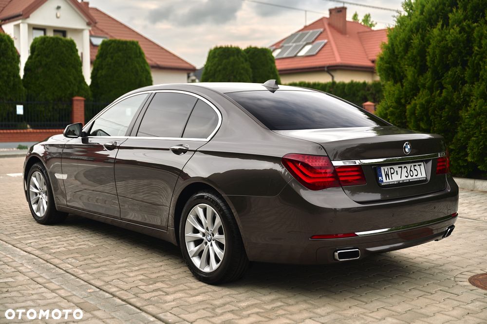 BMW Seria 7 750d xDrive - 8