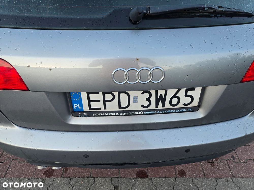 Audi A4 Avant 2.0 TDI - 9