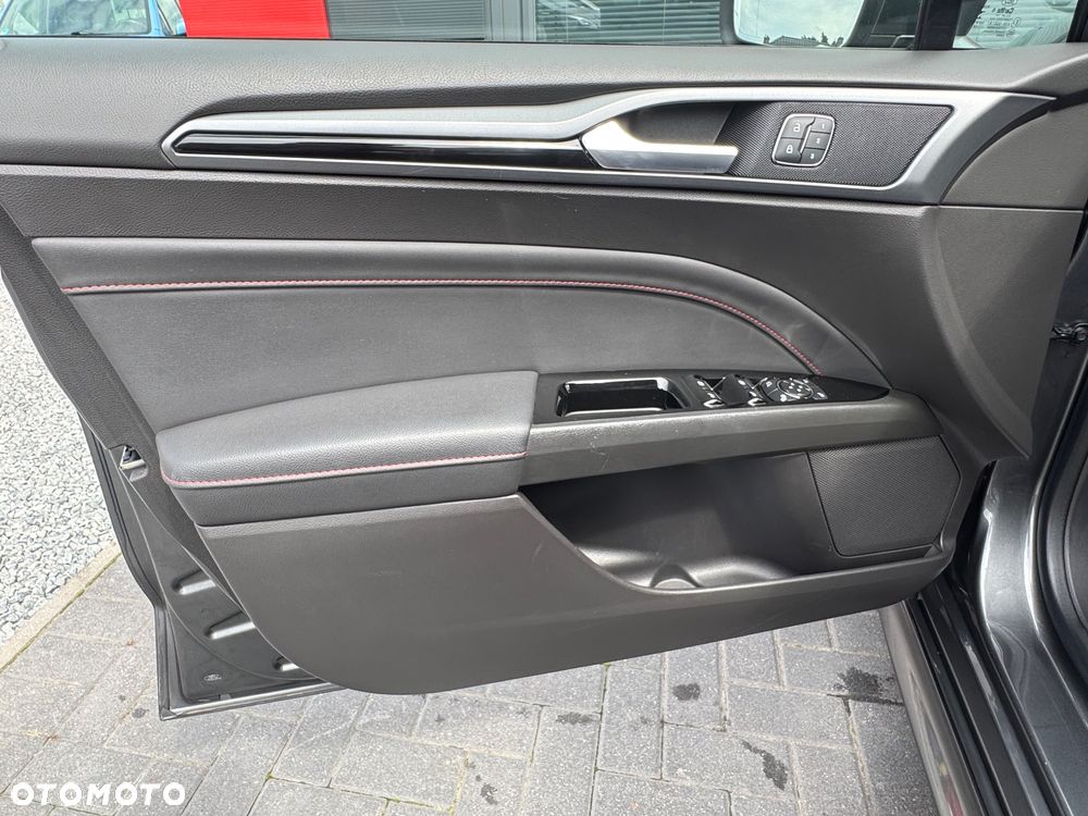 Ford Mondeo 2.0 TDCi ST-Line X - 14