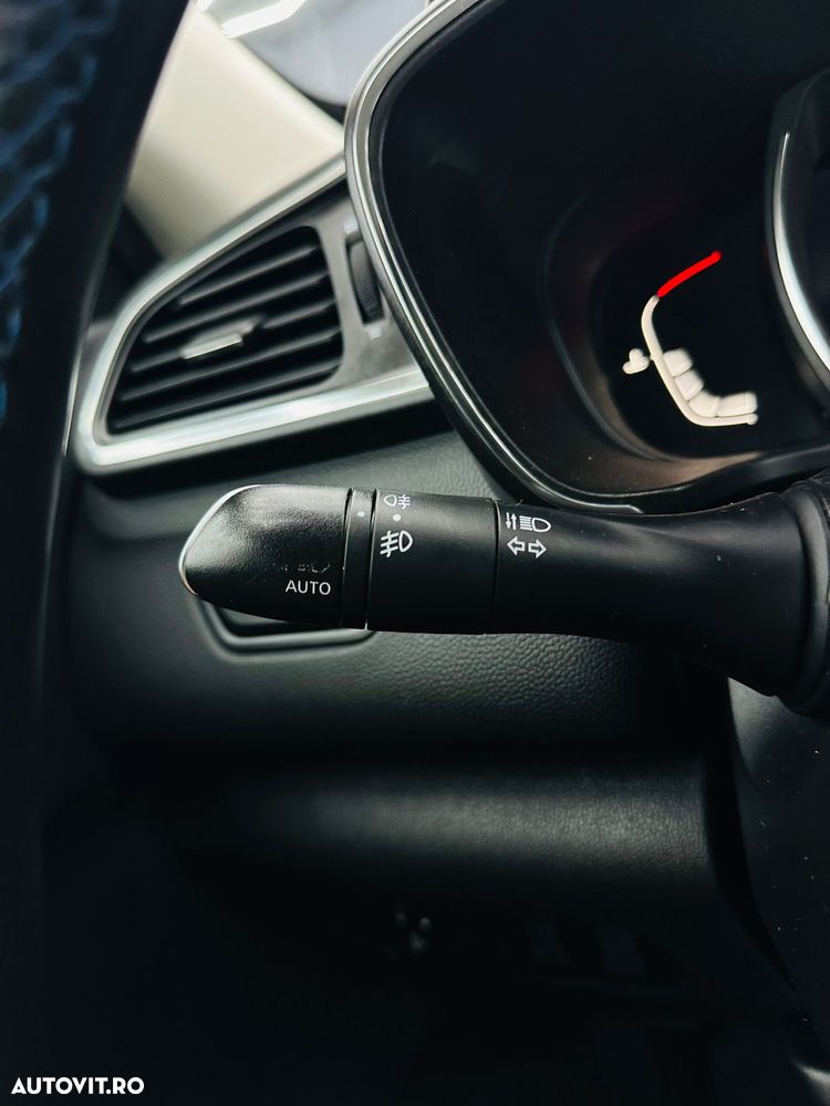 Renault Kadjar Energy TCe 130 LIMITED - 31
