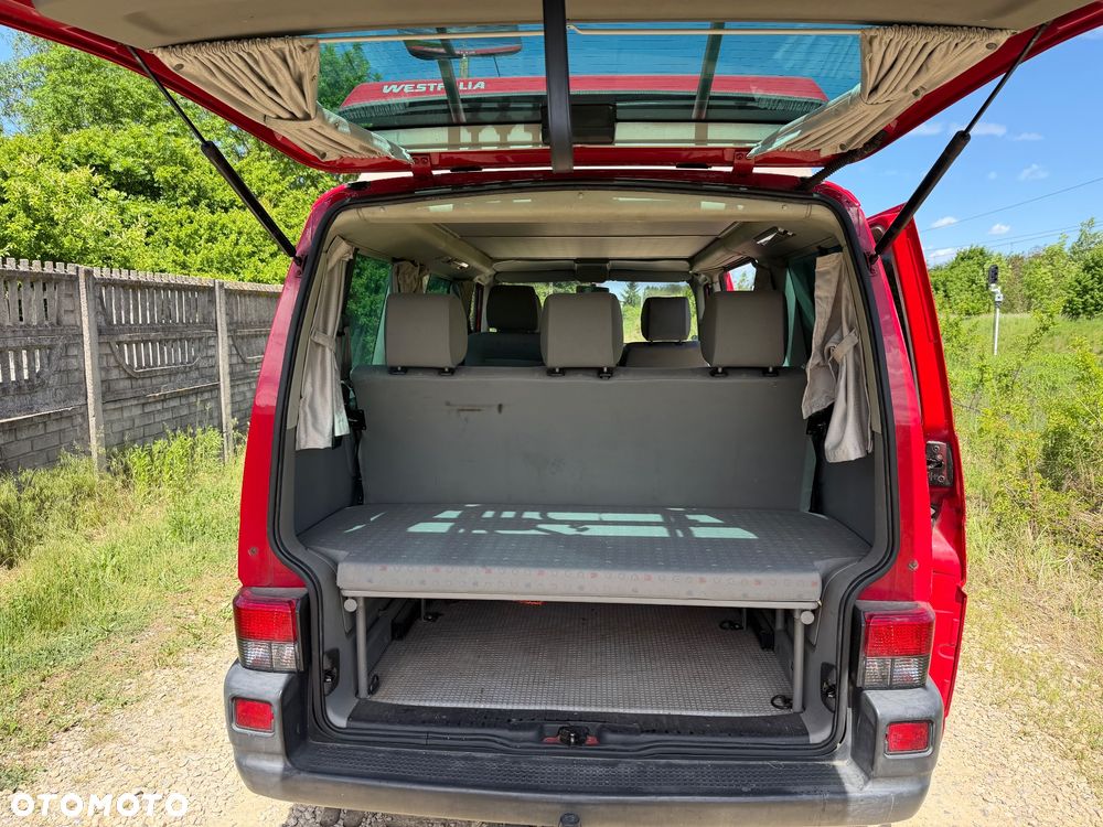Volkswagen Multivan Standard - 12
