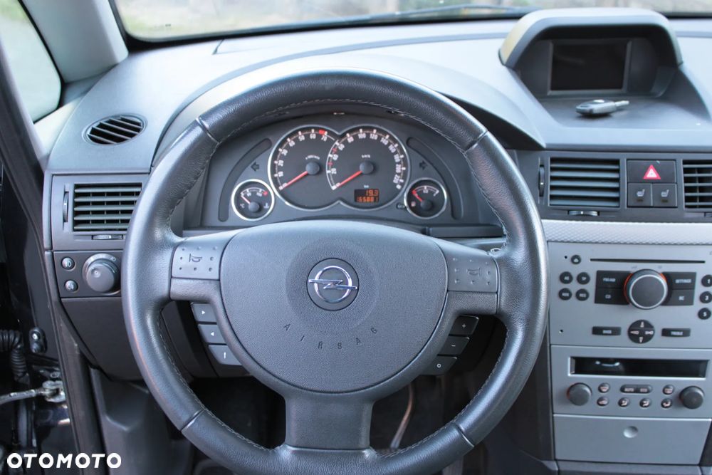 Opel Meriva - 23