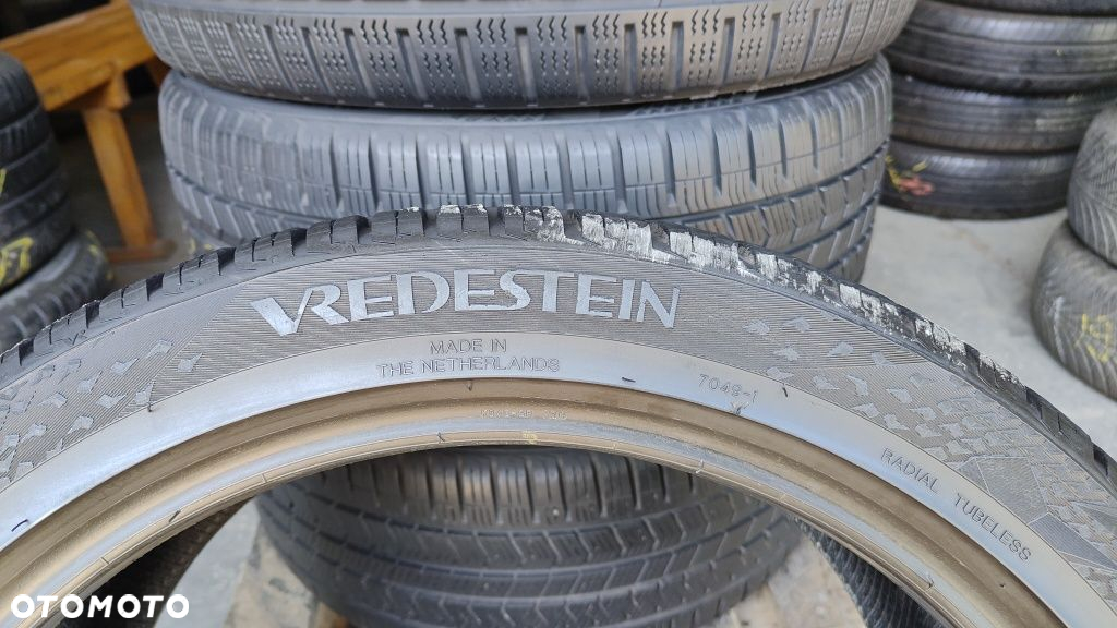 235/40/18 Vredestein Quatrac 5 komplet - 6