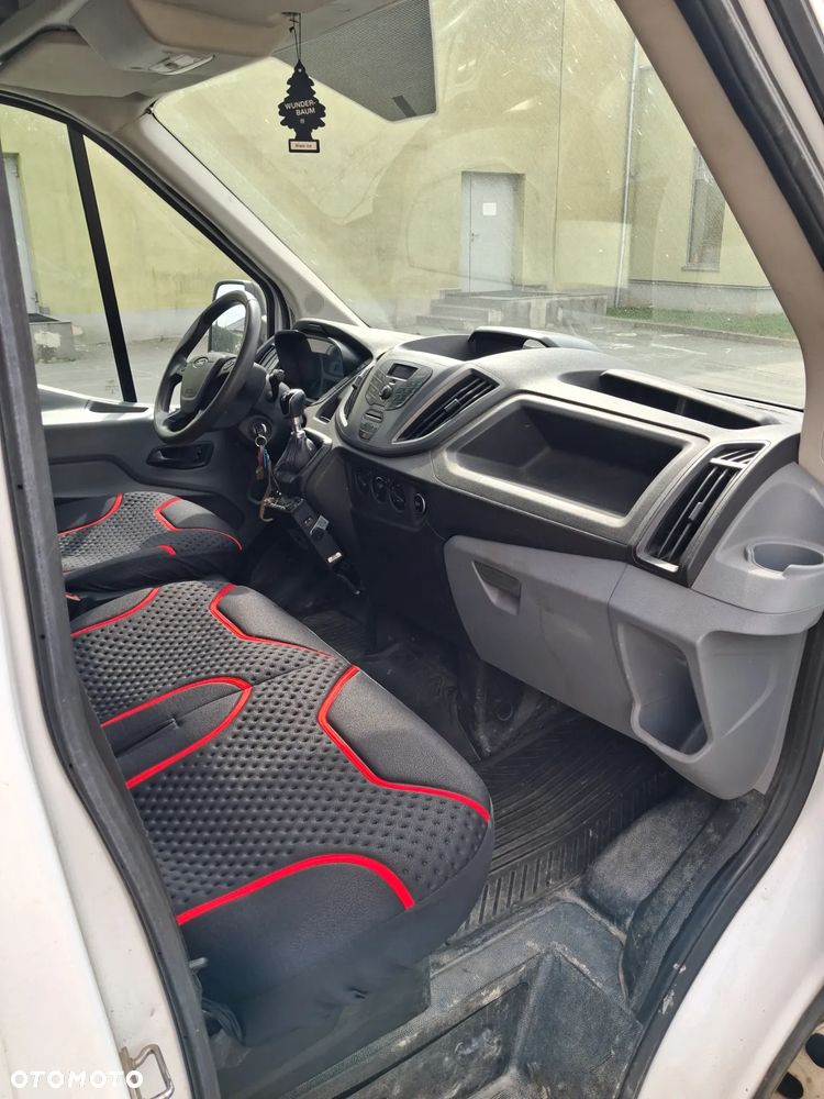 Ford Transit - 9