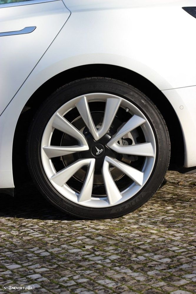 Tesla Model 3 Long Range Tração Integral - 12