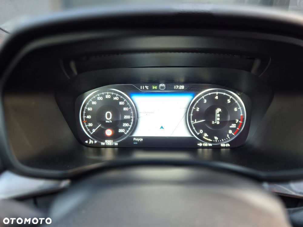 Volvo V60 Cross Country T5 AWD Geartronic Momentum - 17