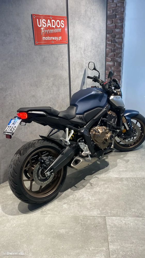 Honda CB CB650R - 4