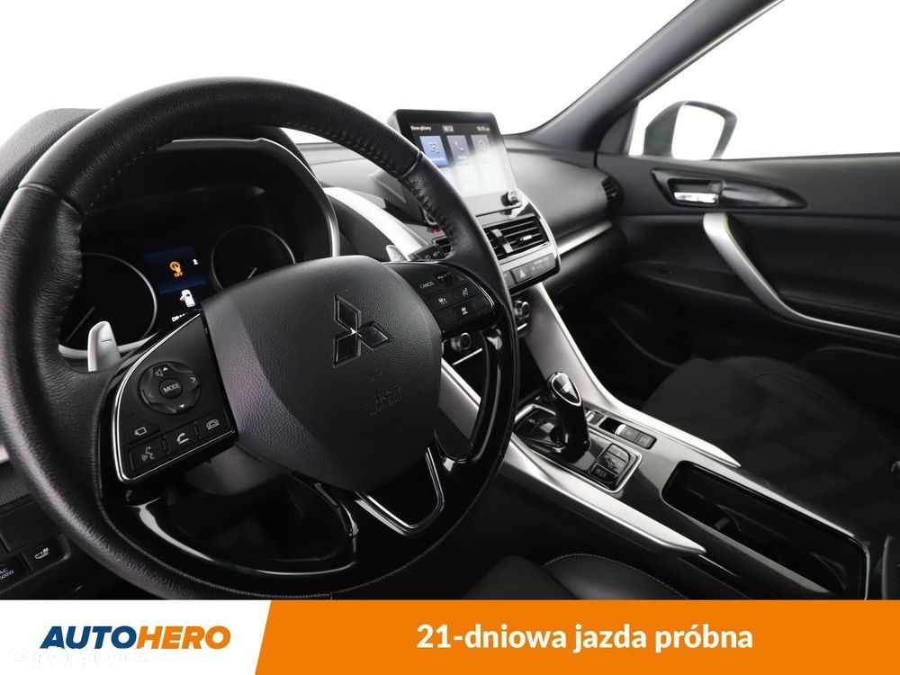 Mitsubishi Eclipse Cross - 12