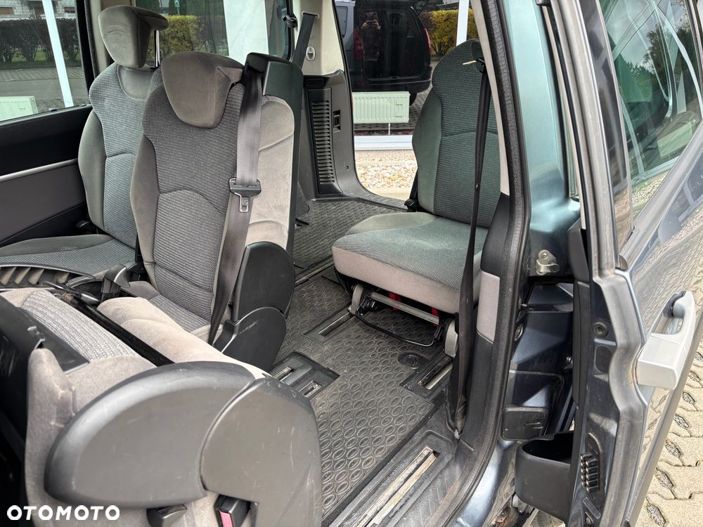 Peugeot 807 2.0 HDi Premium - 28