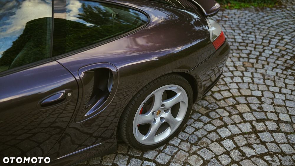 Porsche 911 - 17