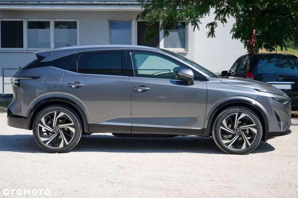 Nissan Qashqai 1.3 DIG-T MHEV 4x4 Tekna Xtronic - 7