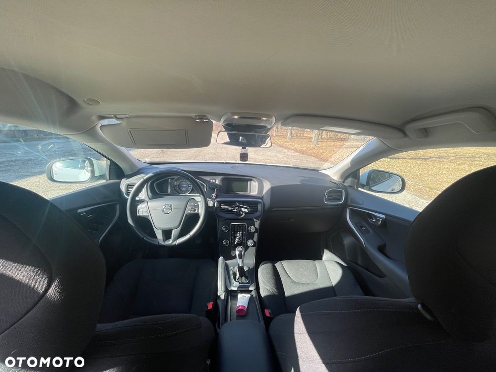 Volvo V40 D2 Drive-E Base - 9