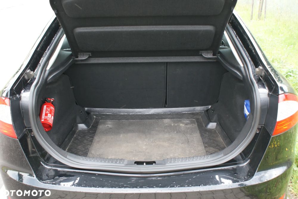 Ford Mondeo 1.6 Trend - 9