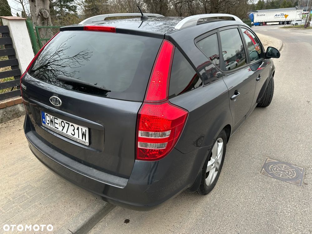 Kia Ceed 1.4 CVVT LX - 11