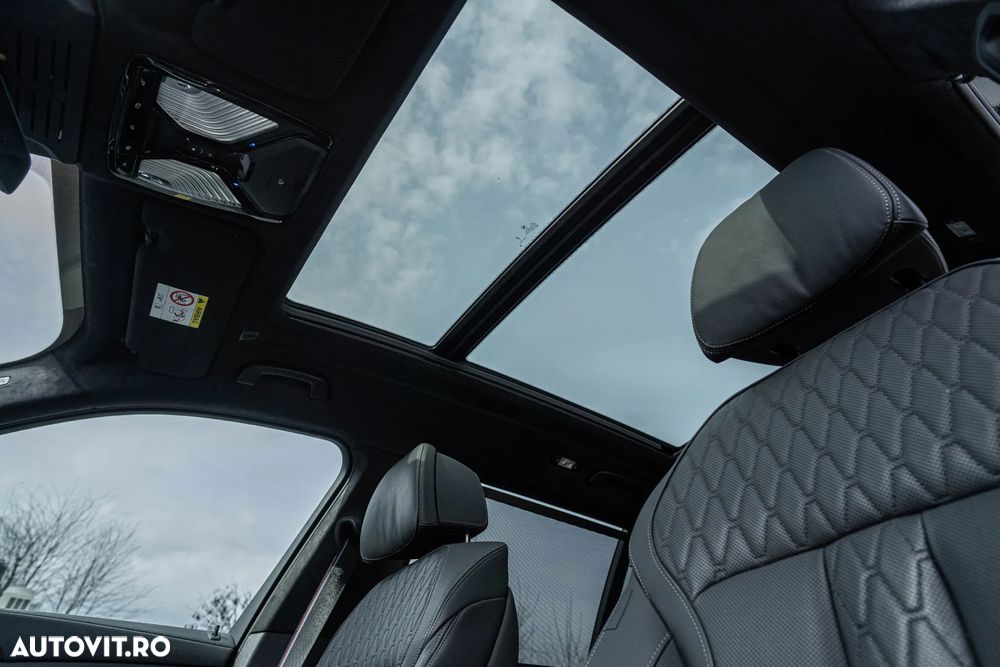 BMW X7 M60i xDrive AT MHEV - 12