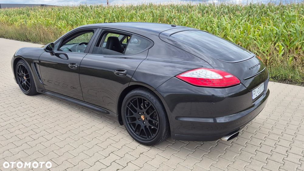 Porsche Panamera - 13