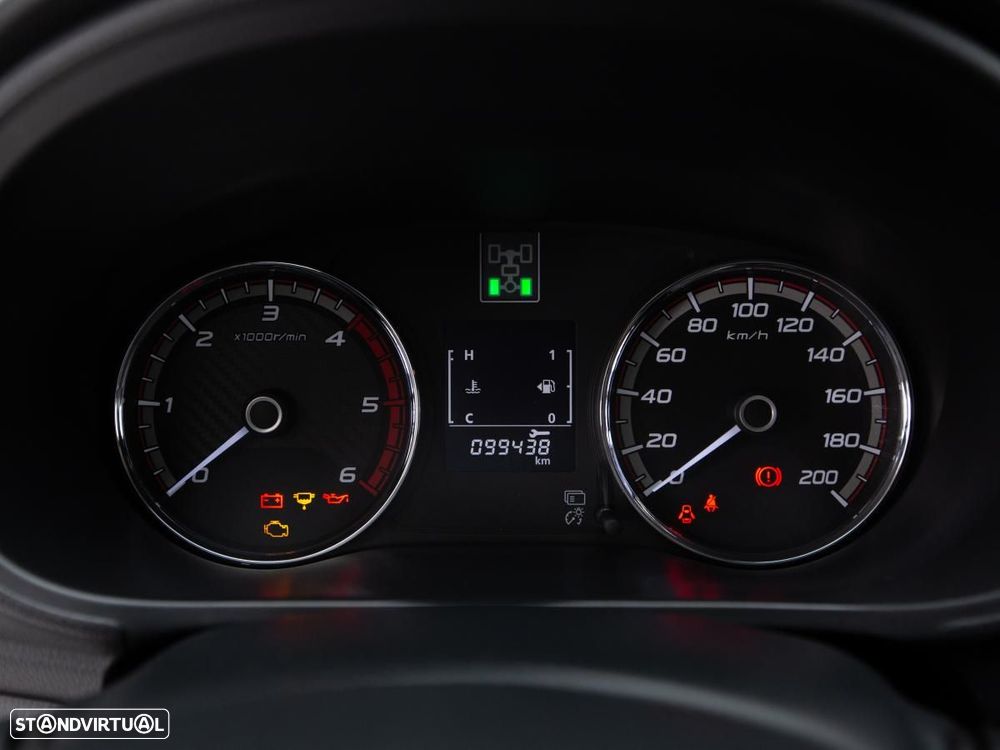 Mitsubishi L200 - 17