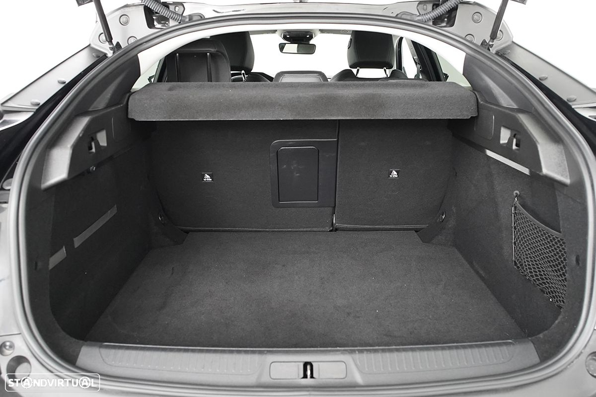 Peugeot 408 1.2 PureTech Allure EAT8 - 26