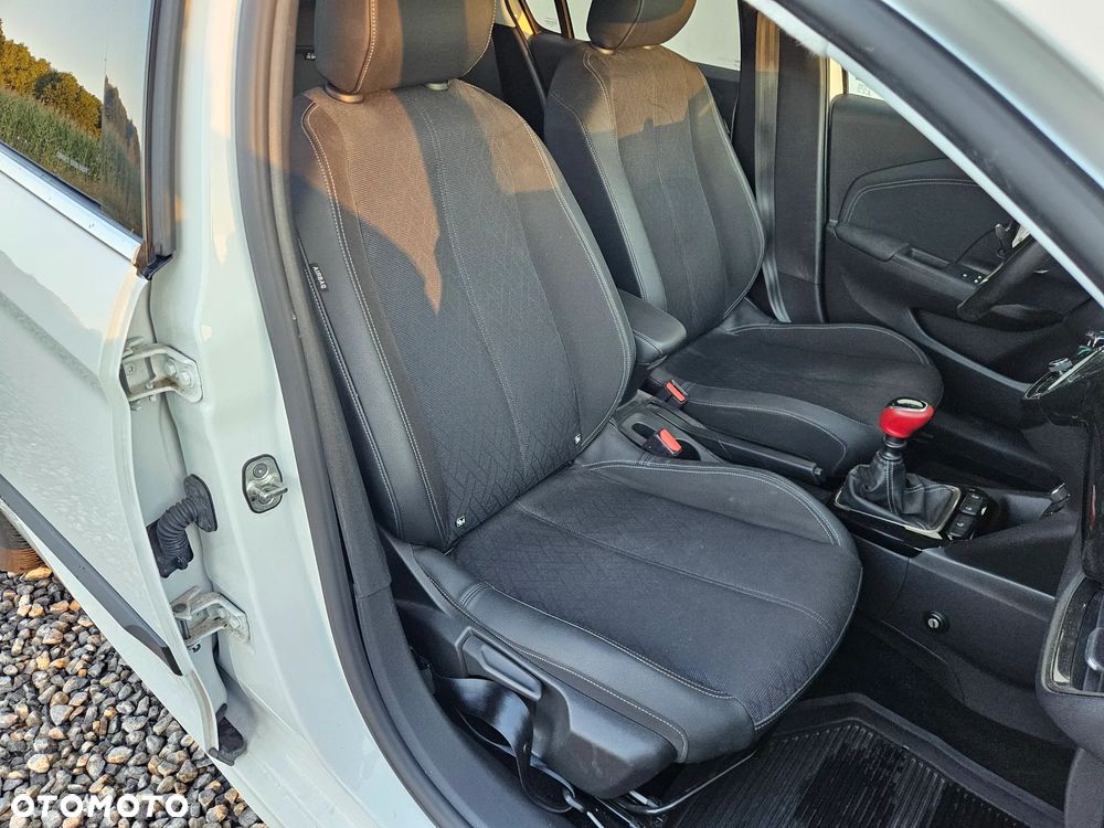 Opel Corsa 1.2 Direct Injection Turbo Start/Stop Elegance - 21